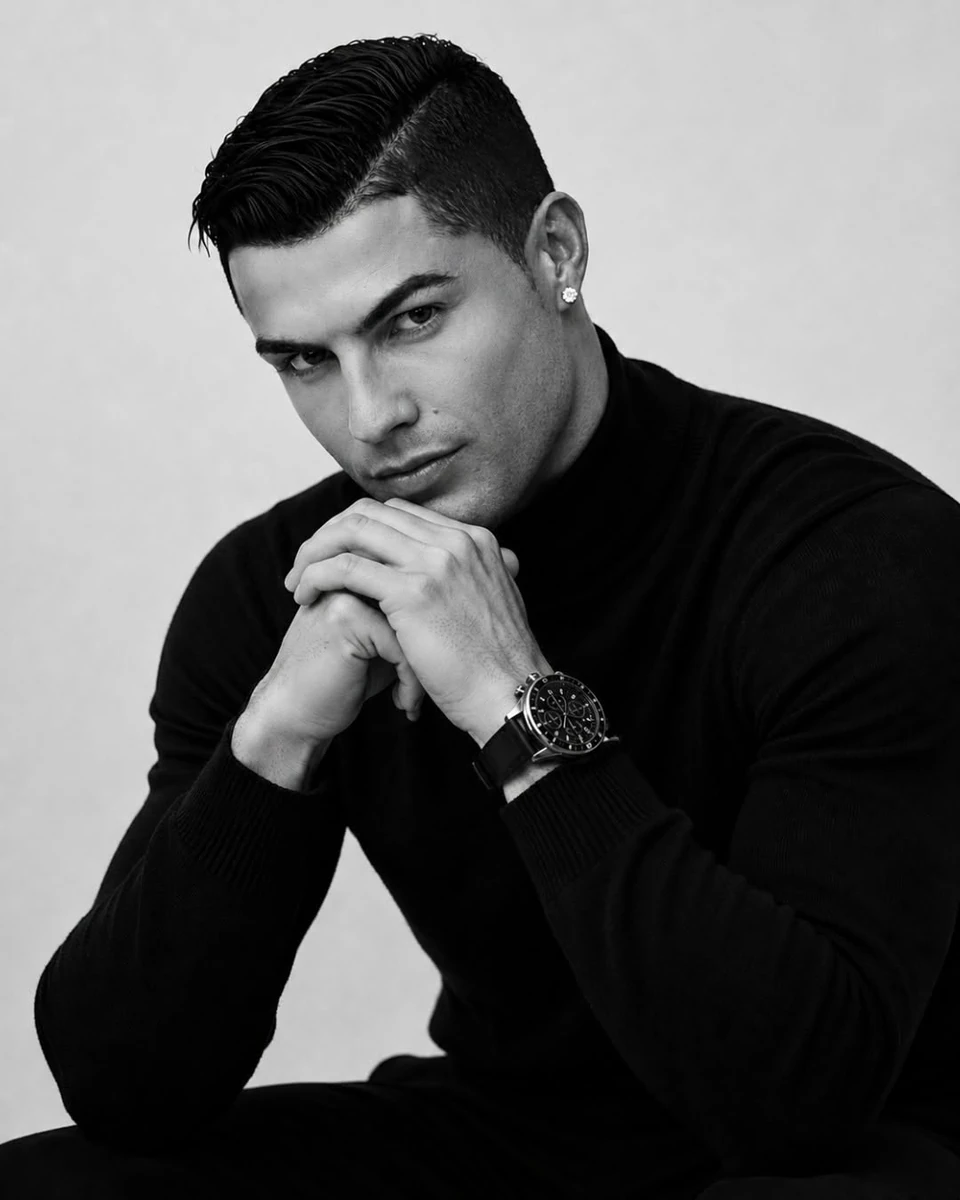 Ultra-realistic monochrome fashion portrait of a confident athletic man,...