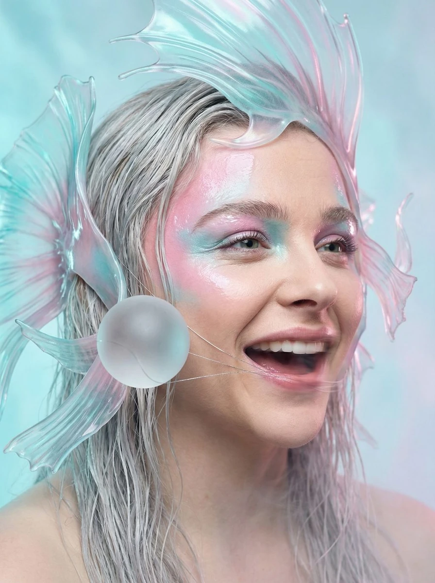vibe_title_en": "A Silken and Surreal Laugh Suspended in Pearlescent Tides",