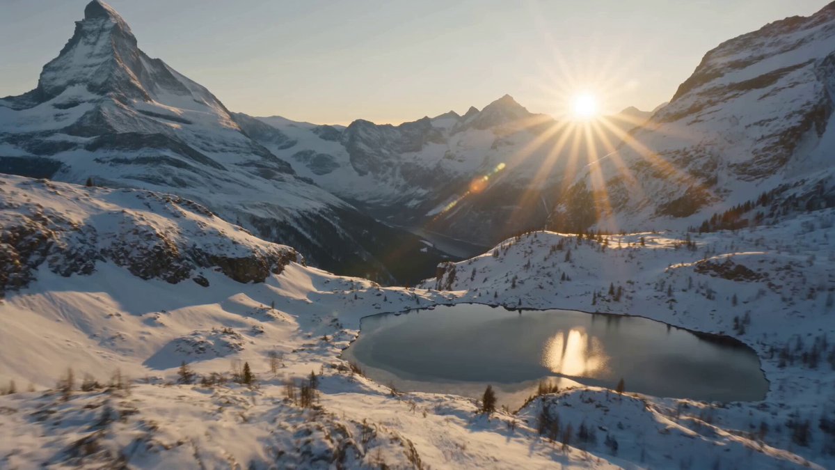 A sunrise so beautiful you forget the avalanche for a second!