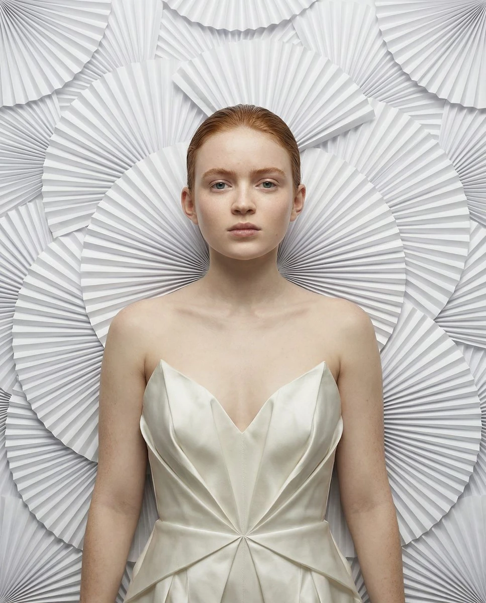 vibe_title_en": "The Origami Symphony",
